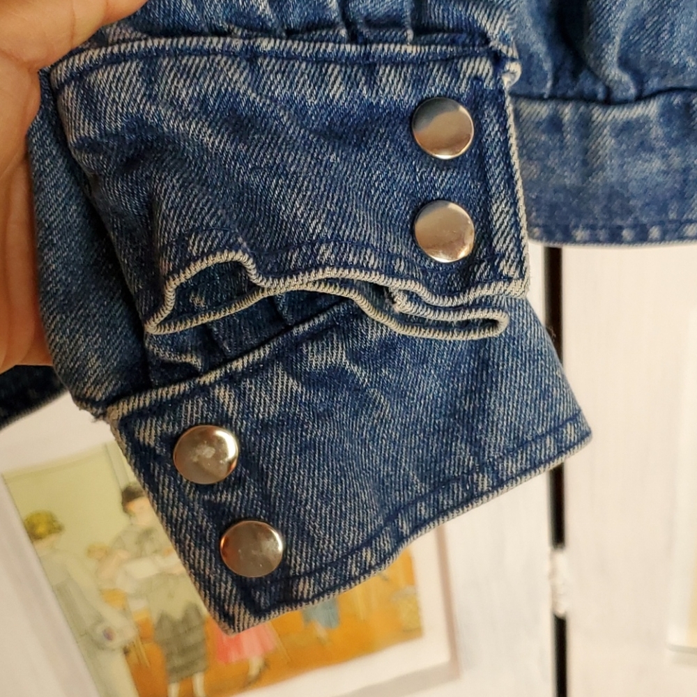 Vintage denim jacket - Picture 5 of 10